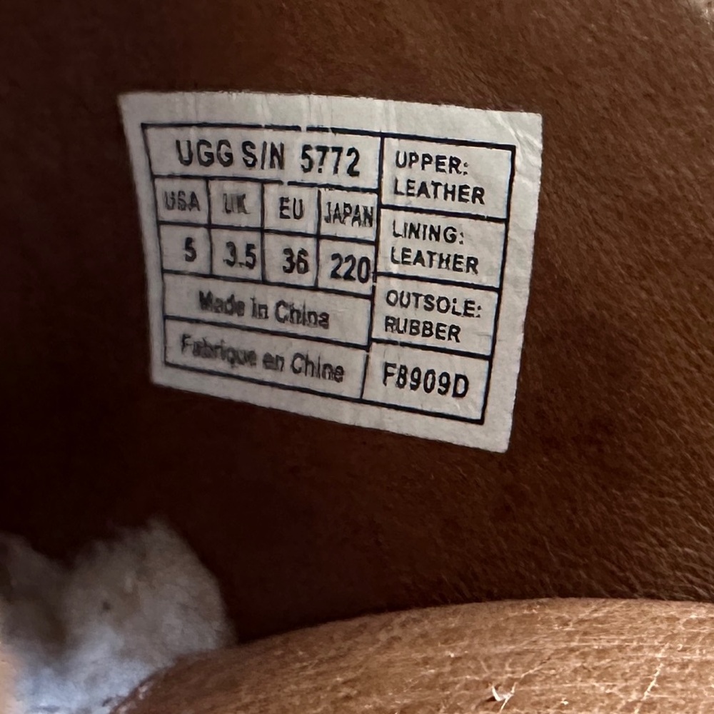 UGG Abbie Woodhills Sheep Skin Suede Wood Heels Rubber Soles Clog Mules Platform - Picture 8 of 14